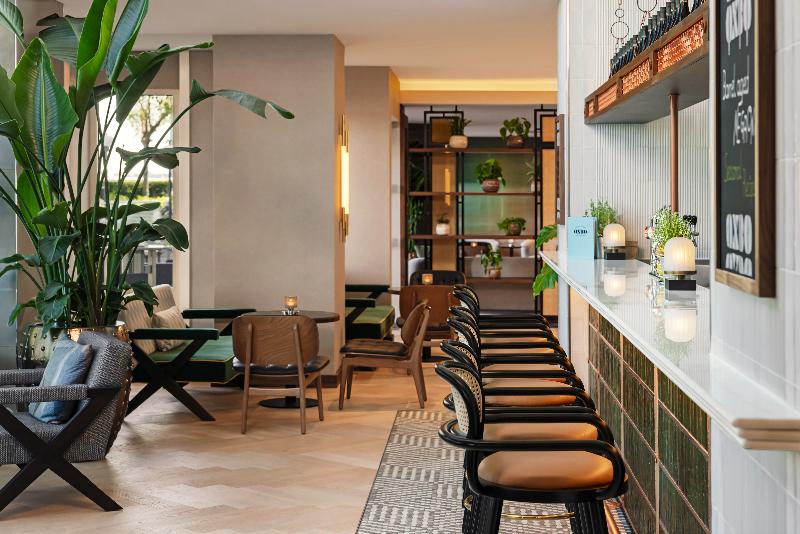 Hilton Vienna Waterfront - Bar