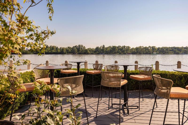 Hilton Vienna Waterfront - Bar