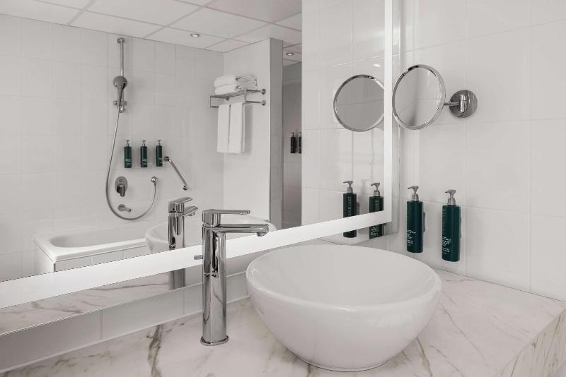 Hilton Vienna Waterfront - Oda