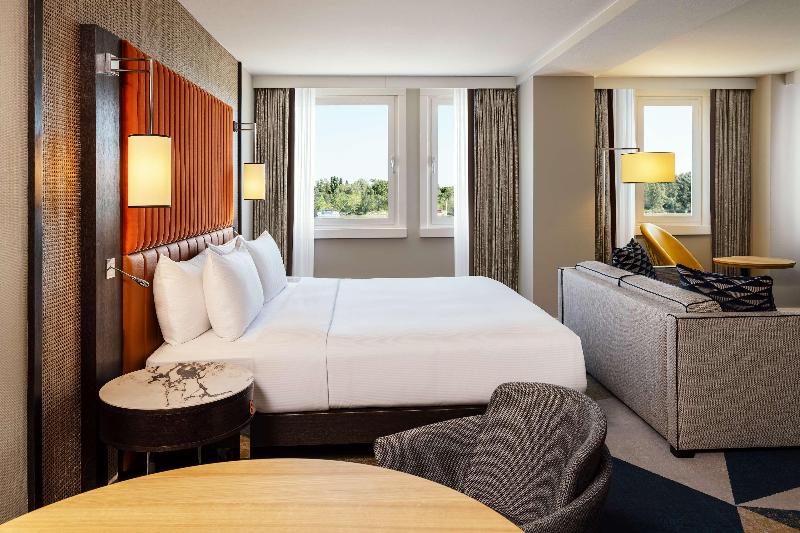 Hilton Vienna Waterfront - Oda