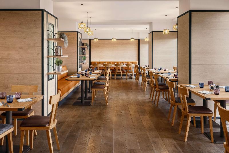 Hilton Vienna Waterfront - Restoran