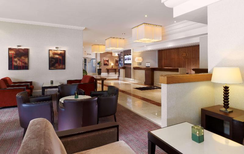 Village Hotel Sheffield - Genel