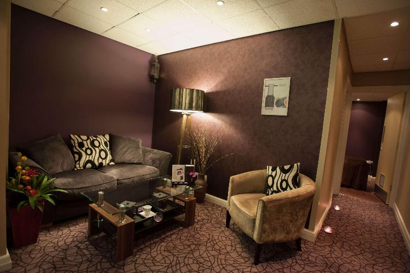 Village Hotel Sheffield - Genel