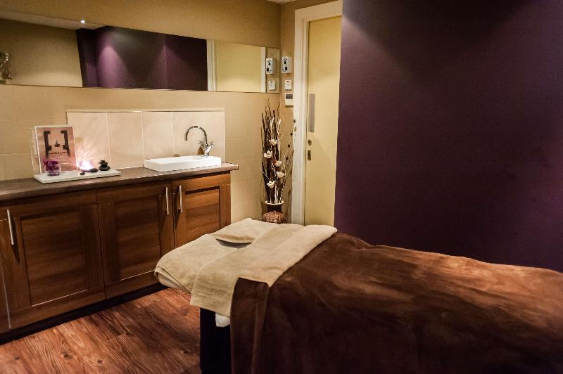 Village Hotel Sheffield - Genel