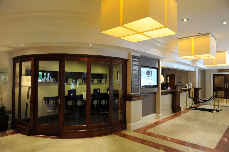 Village Hotel Sheffield - Genel