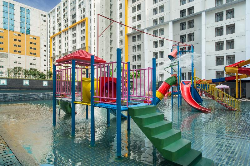 Vega Hotel Gading Serpong - Havuz