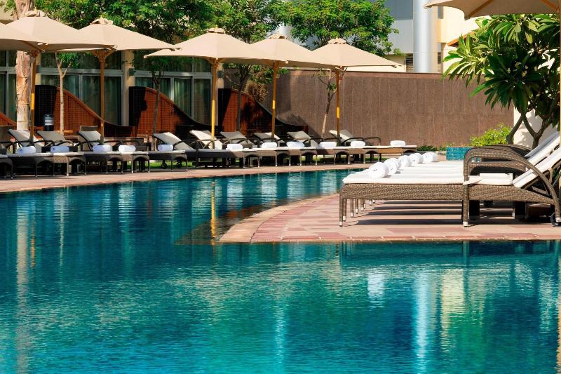 Le Meridien Cairo Airport - Havuz