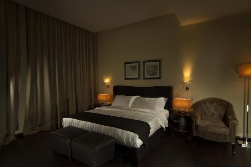 Zara Continental Hotel - Genel
