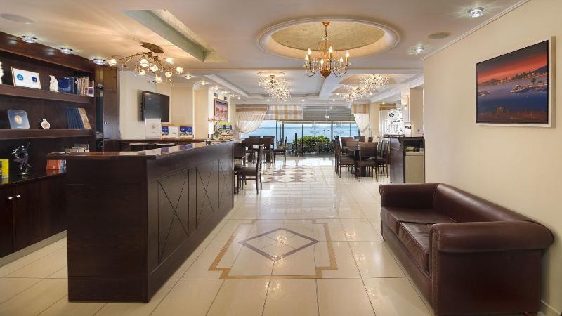 Ilia Mare Hotel - Lobi