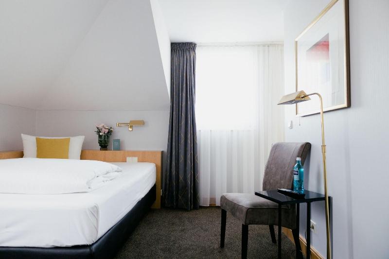 Dom Hotel Limburg - Oda
