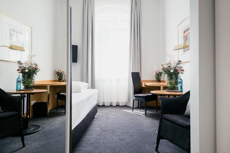 Dom Hotel Limburg - Oda