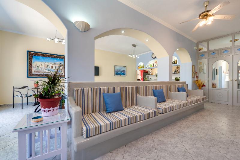 Akis Hotel - Lobi