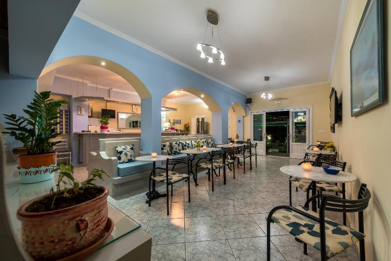 Akis Hotel - Lobi