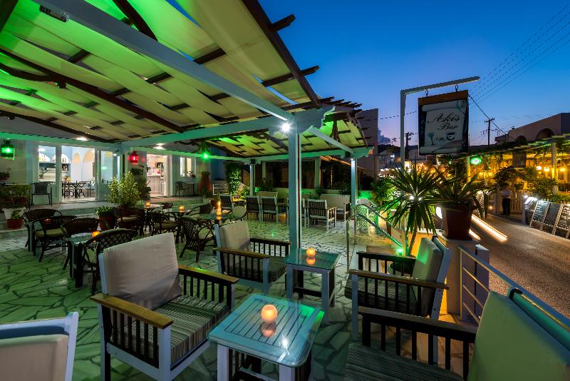 Akis Hotel - Teras