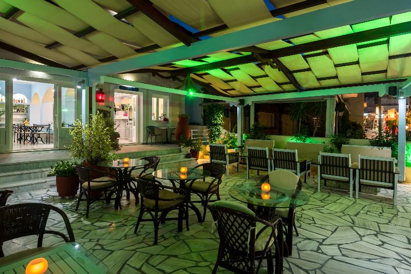 Akis Hotel - Teras