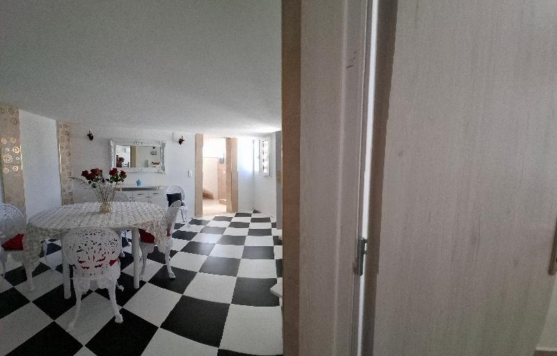 Castellino Studios - Oda