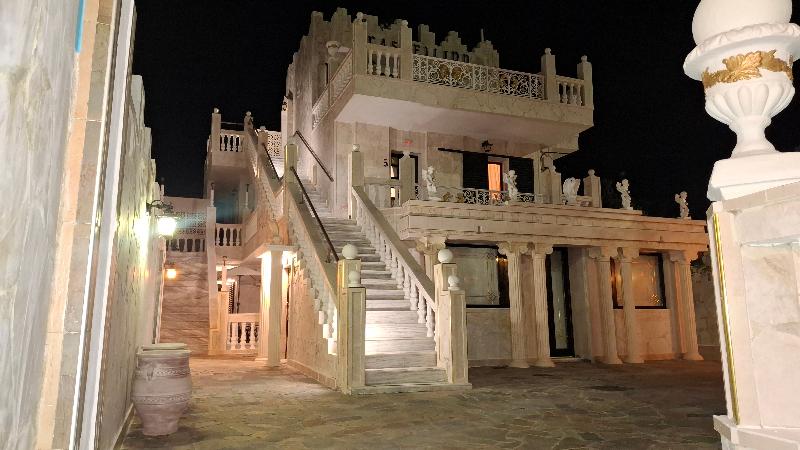 Castellino Studios - Oda