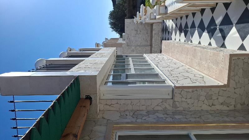 Castellino Studios - Oda