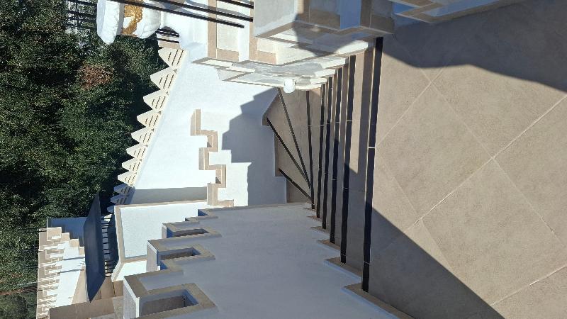 Castellino Studios - Oda
