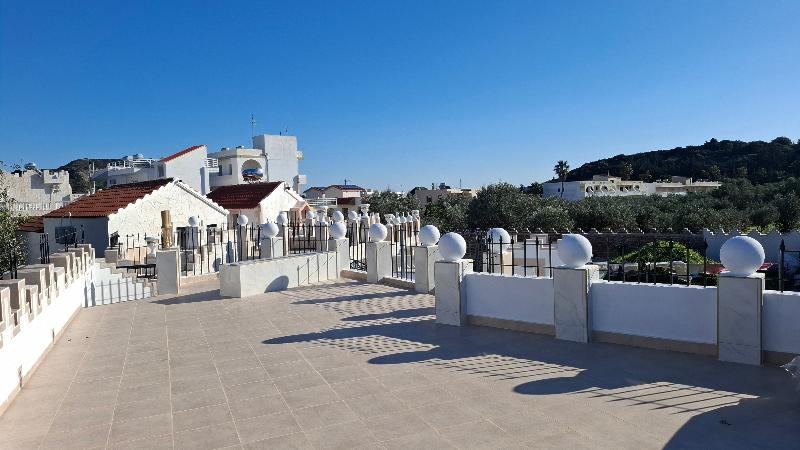 Castellino Studios - Oda