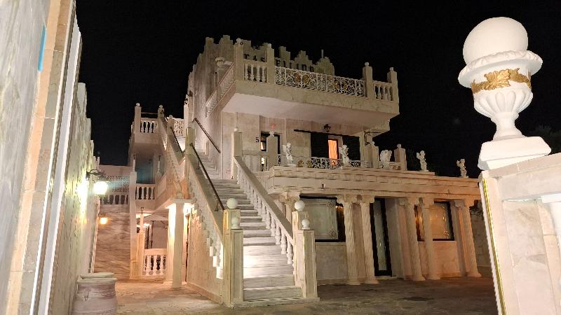 Castellino Studios - Oda