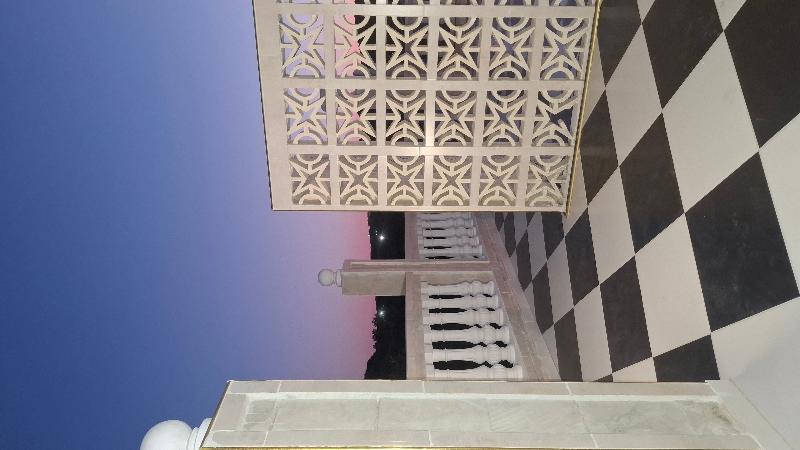 Castellino Studios - Oda