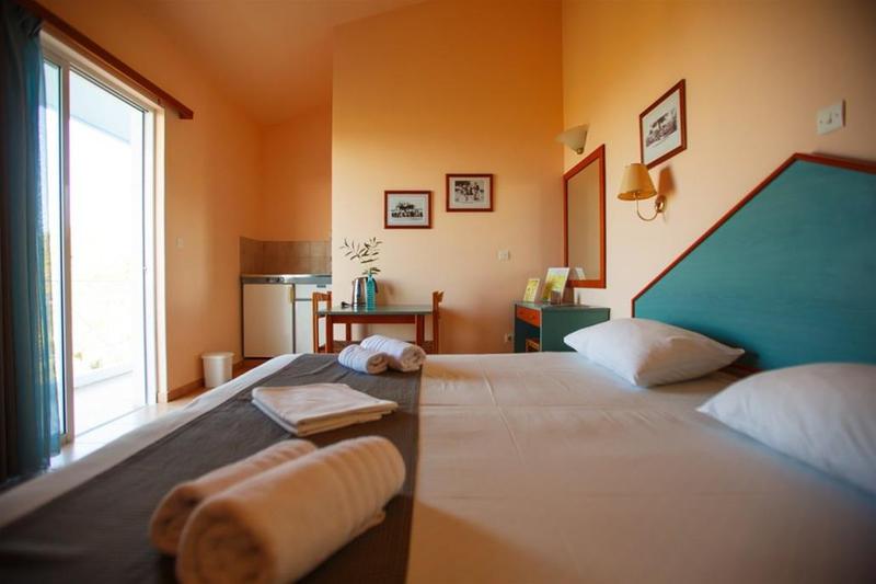 Filoxenia Hotel Apartments - Genel