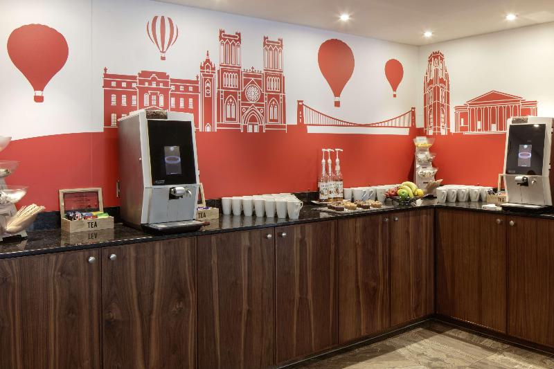 Doubletree by Hilton Bristol - Genel