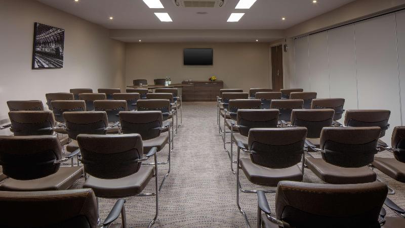 Doubletree by Hilton Bristol - Genel