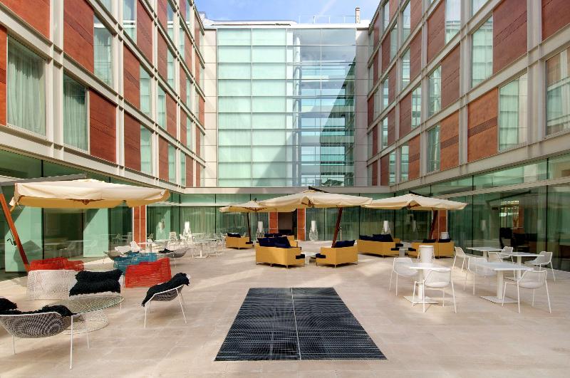 DoubleTree by Hilton Milan - Genel