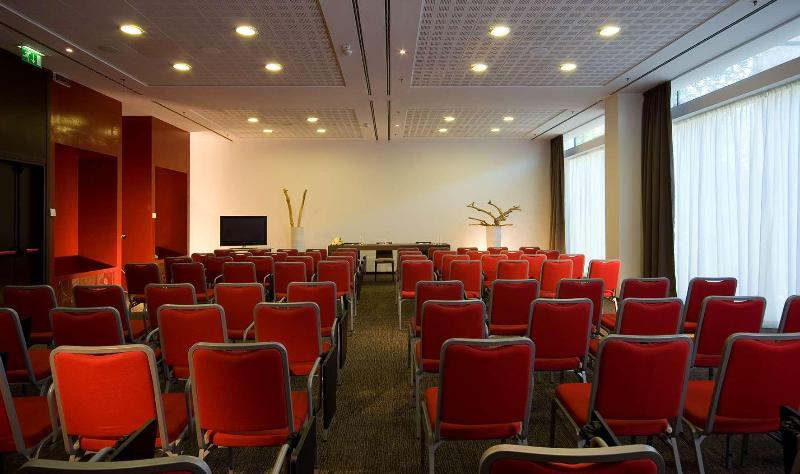DoubleTree by Hilton Milan - Genel