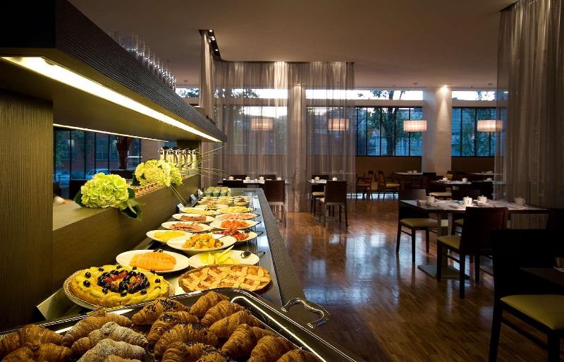 DoubleTree by Hilton Milan - Restoran