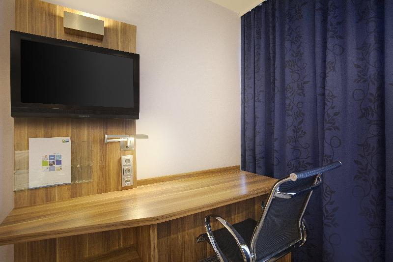 Premier Inn Hamburg City Alster - Oda