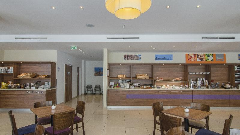 Premier Inn Hamburg City Alster - Restoran