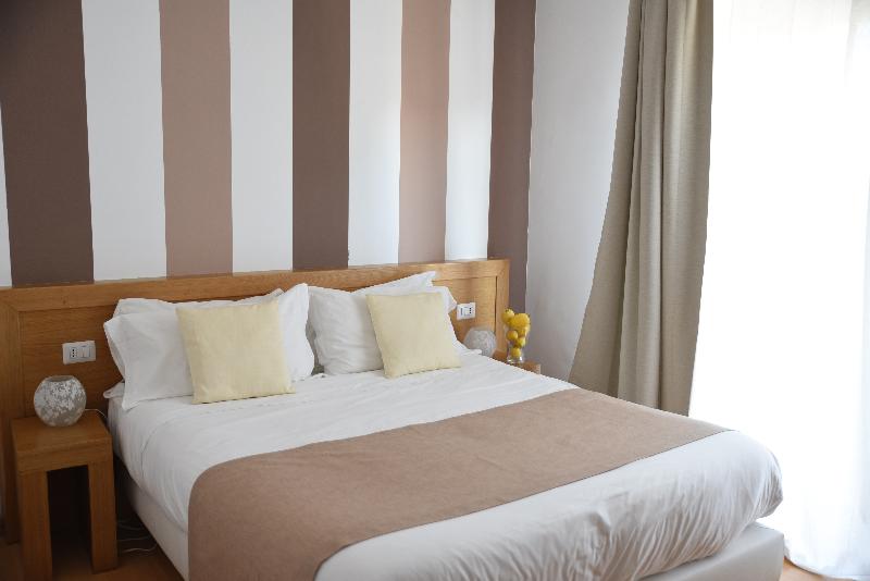 The Night Guest House Sorrento - Oda