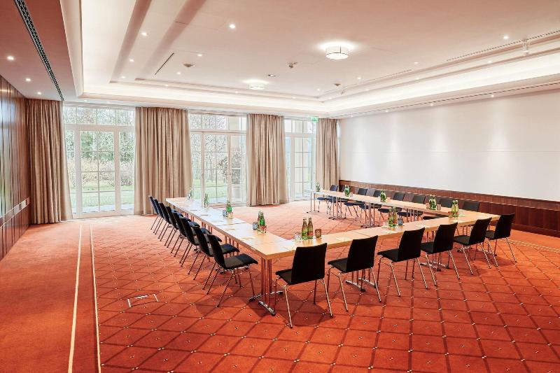 Arabella Jagdhof Resort am Fuschlsee - Toplantı