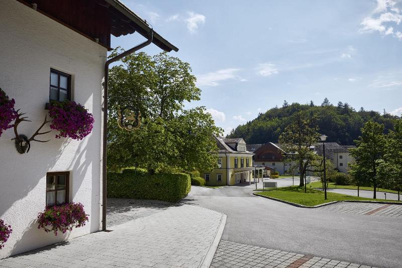 Arabella Jagdhof Resort am Fuschlsee - Genel