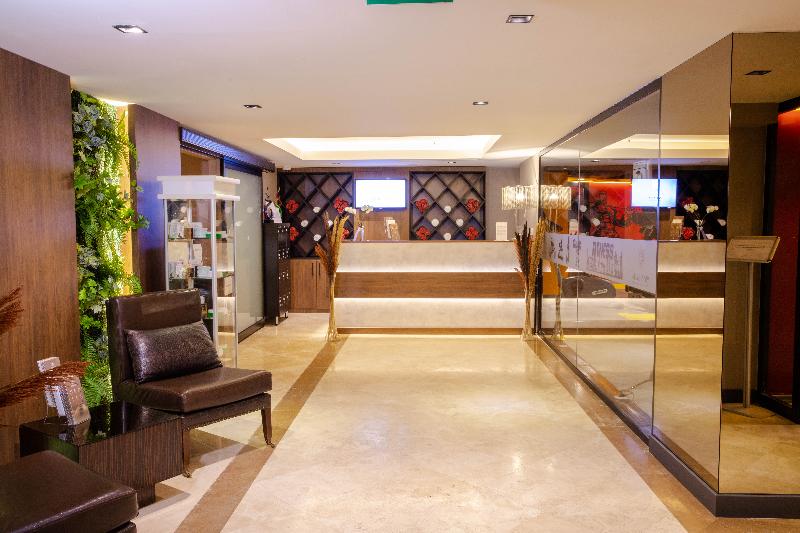 New Park Hotel - Aktivite