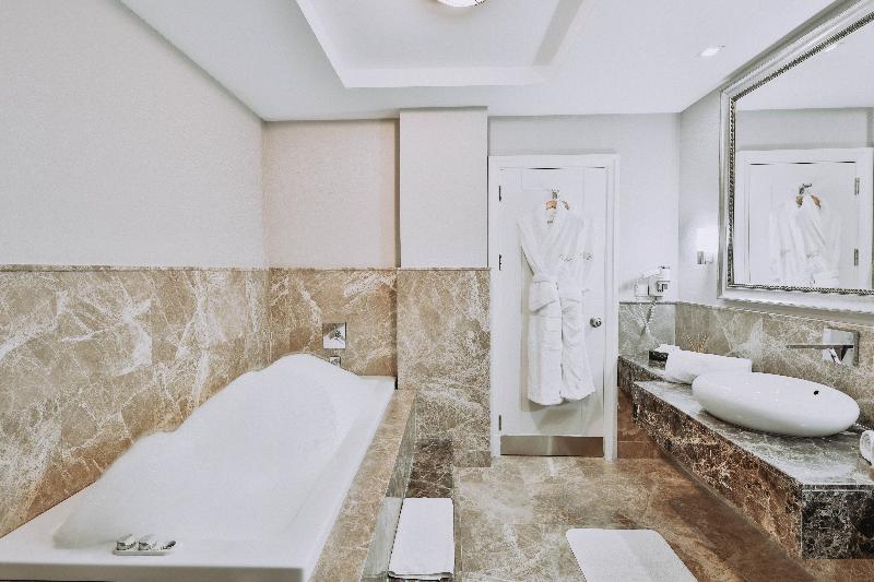 New Park Hotel - Oda