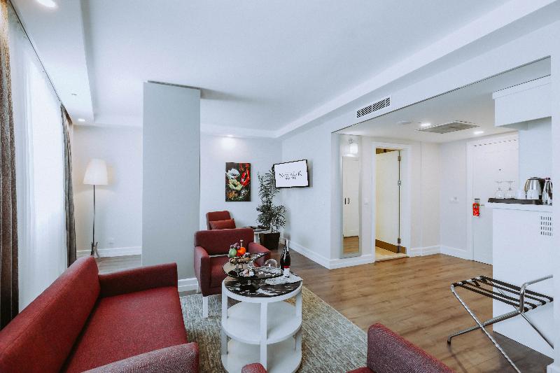 New Park Hotel - Oda