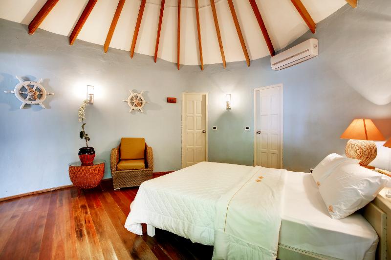 Nika Island Resort - Oda