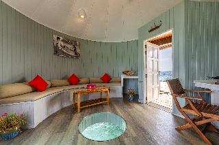 Nika Island Resort fotoÄŸrafÄ±