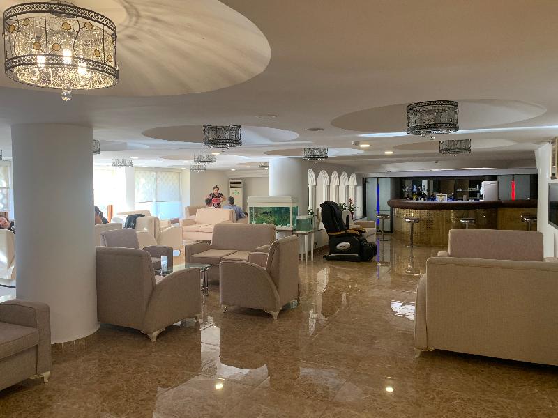 Kecik Hotel - Lobi