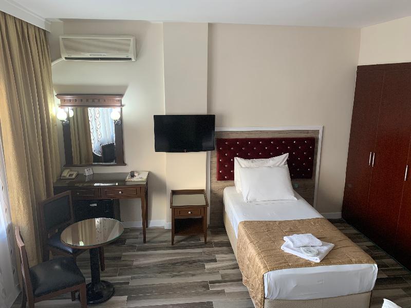 Kecik Hotel - Oda