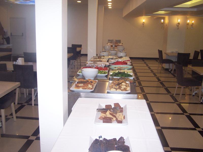 Kecik Hotel - Restoran