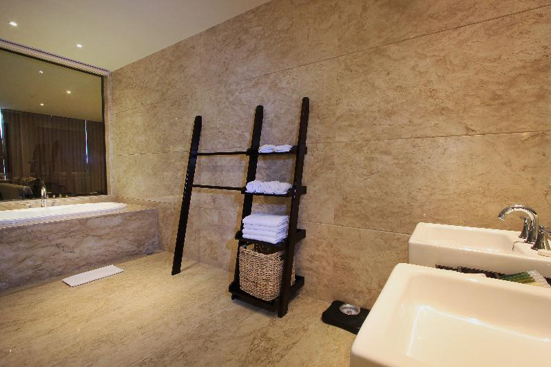 Ulu Segara Luxury Suites & Villas - Oda