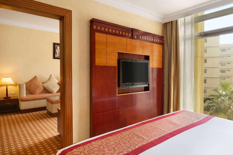 Ramada by Wyndham Riyadh - Oda