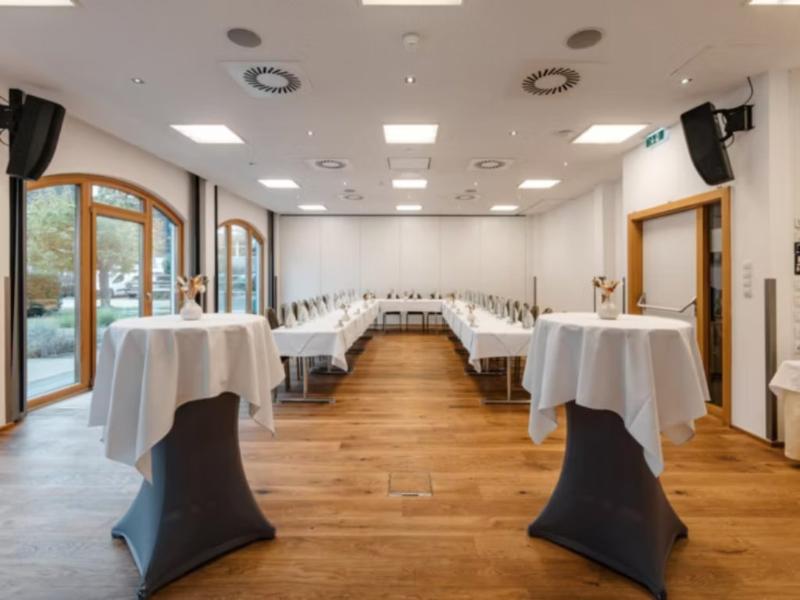 Holiday Inn Innsbruck by IHG - Toplantı