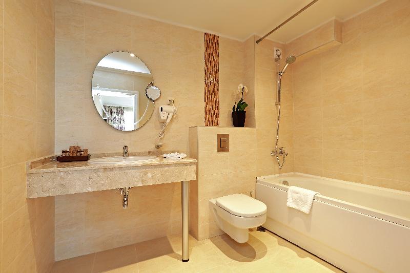 White Rock Castle, Suite hotel - Oda