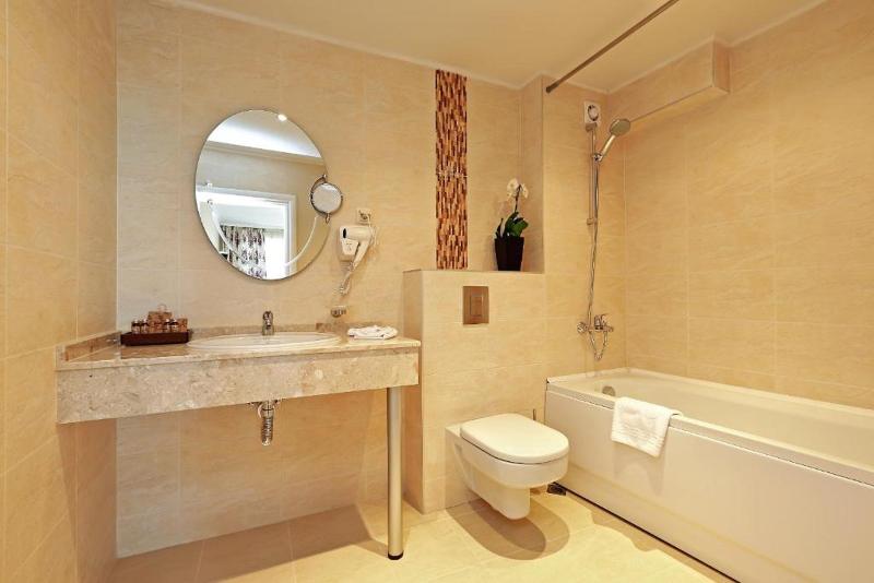 White Rock Castle, Suite hotel - Oda
